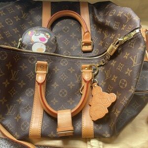 Authentic Louis Vuitton Monogram Keepall 45 with strap & accessories included